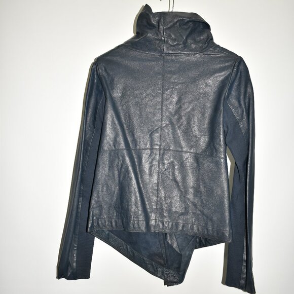 NEW $650 MUUBAA DRAP LAMB LEATHER JACKET ASYMMETRICAL PETROL BLUE SIZE 8 RARE!! - Picture 2 of 7